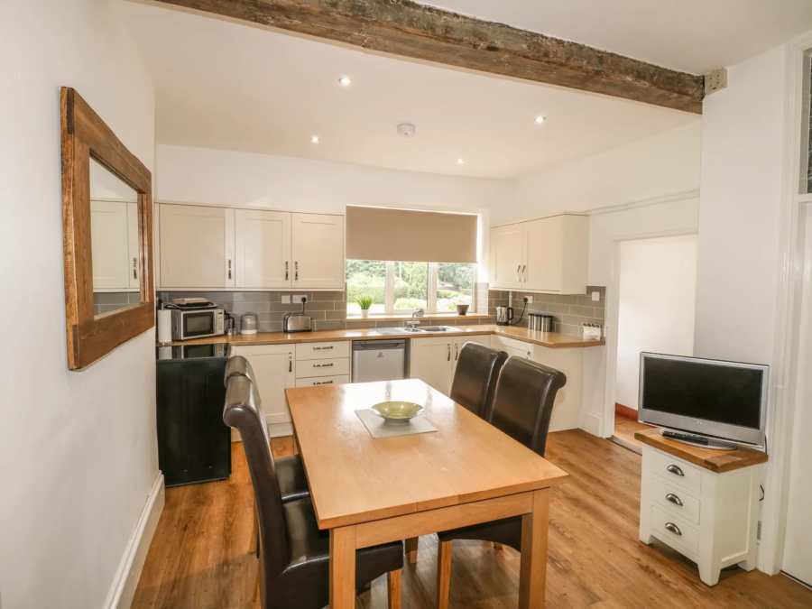Farley Cottage near to Alton Towers
